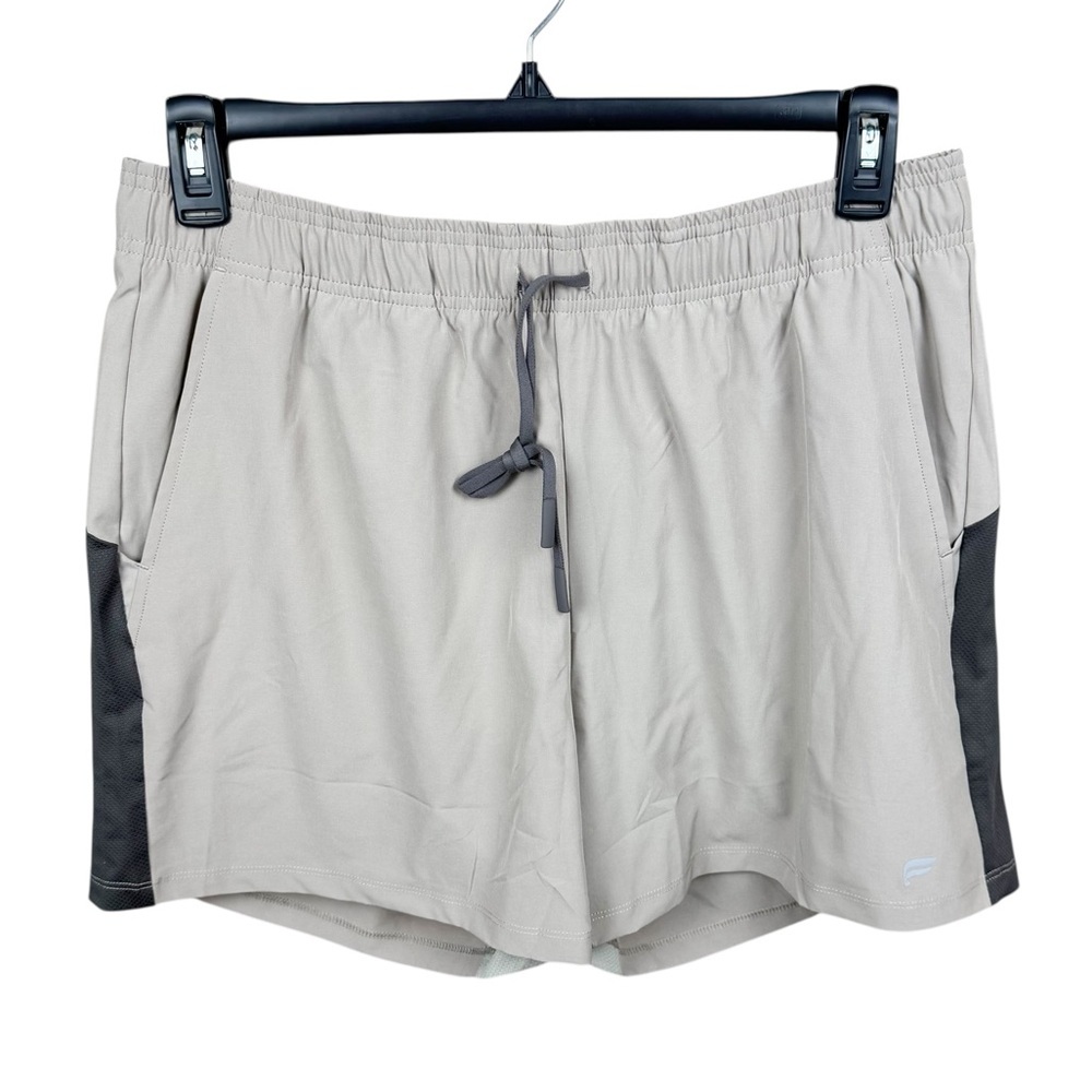 Mens Fabletics Light Gray Khaki The Infinite Short Lined 5in Active Shorts Gym